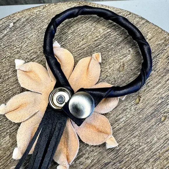 Leather Flower Purse Charm Genuine Leather Fall Daisy Bag Charm NEW FAST SHIP - Picture 5 of 5